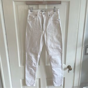 Abercrombie super skinny high rise jeans, white size 26 regular length.